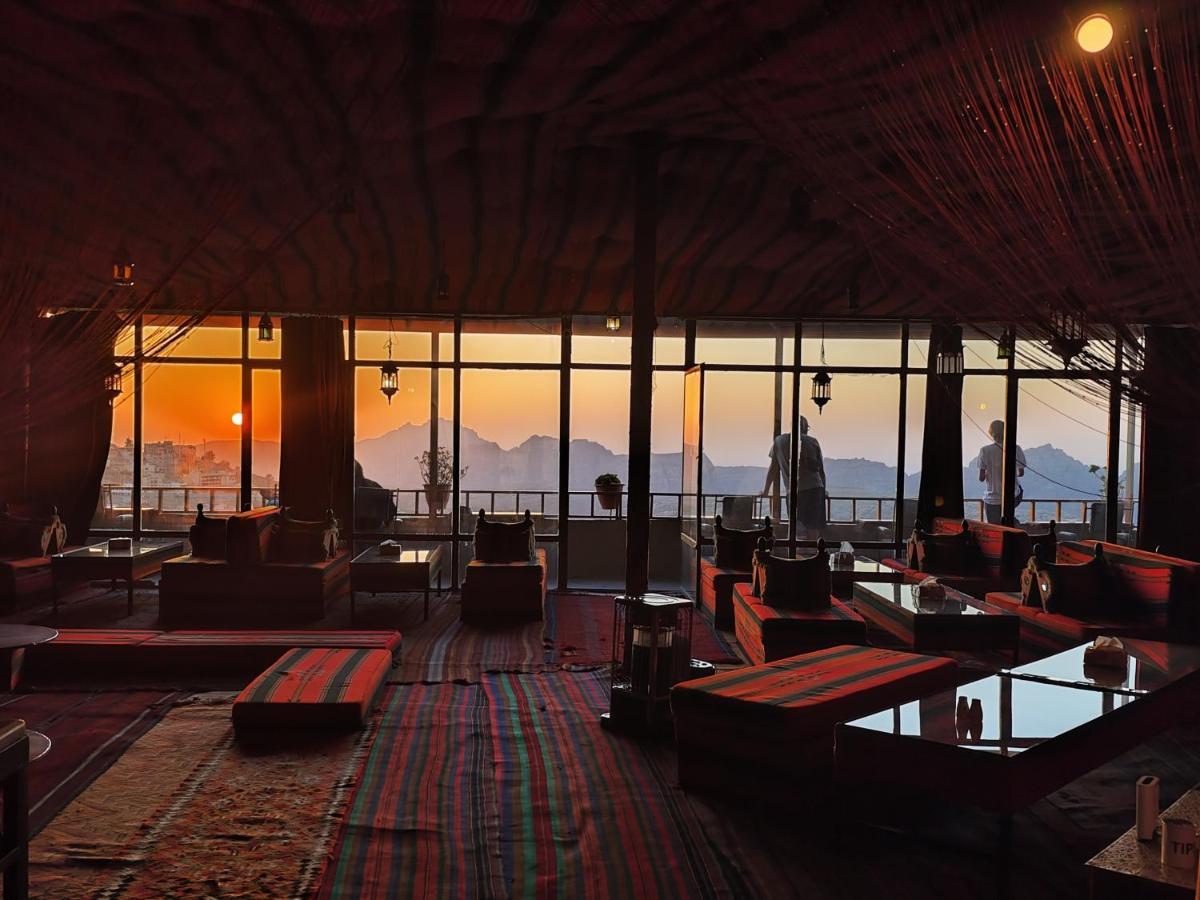 Rocky Mountain Hotel Wadi Musa Exterior foto