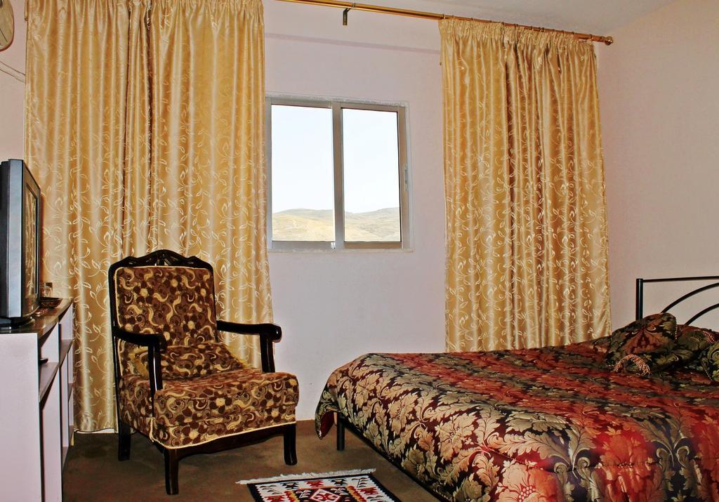 Rocky Mountain Hotel Wadi Musa Exterior foto